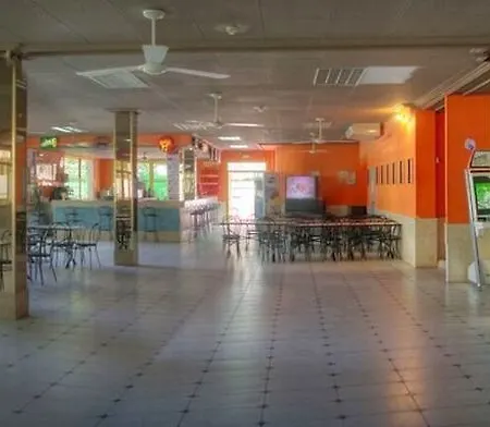 加泰罗尼亚花园酒店 公寓 萨洛