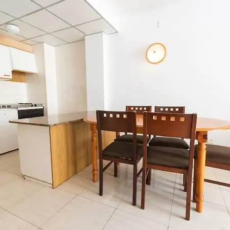 Catalonia Gardens Apartment *