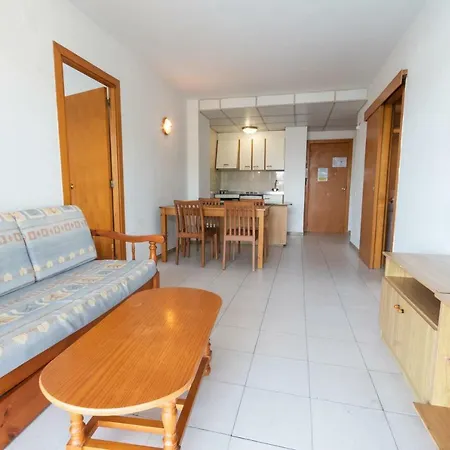 Catalonia Gardens Apartment *